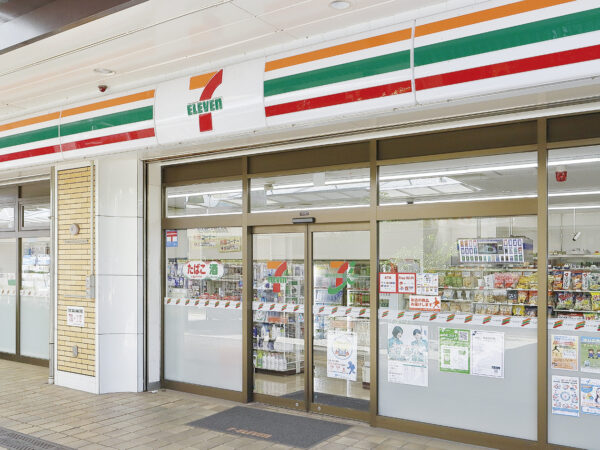 セブンイレブンIing　若葉台団地ふれあい広場店
